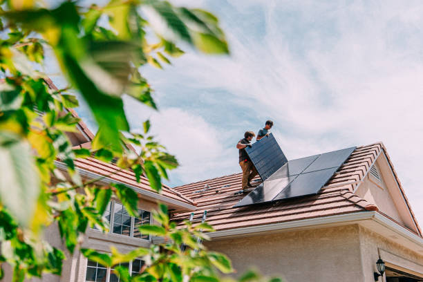 Best Local Roofing Companies  in Centerville, IA